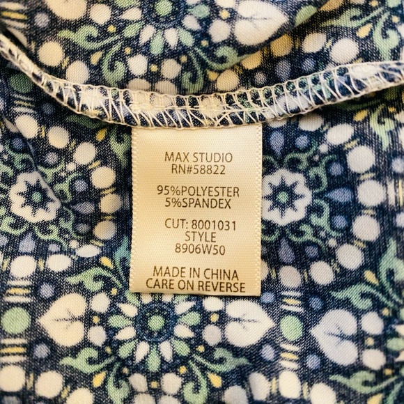 Max Studio Green and Blue Long Sleeve Dress - Picture 5 of 5